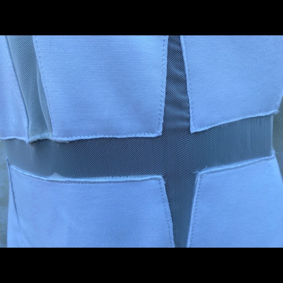 Bailey/44 size XS sleeveless lined gorgeous white dress with waist net feature - Picture 7 of 10